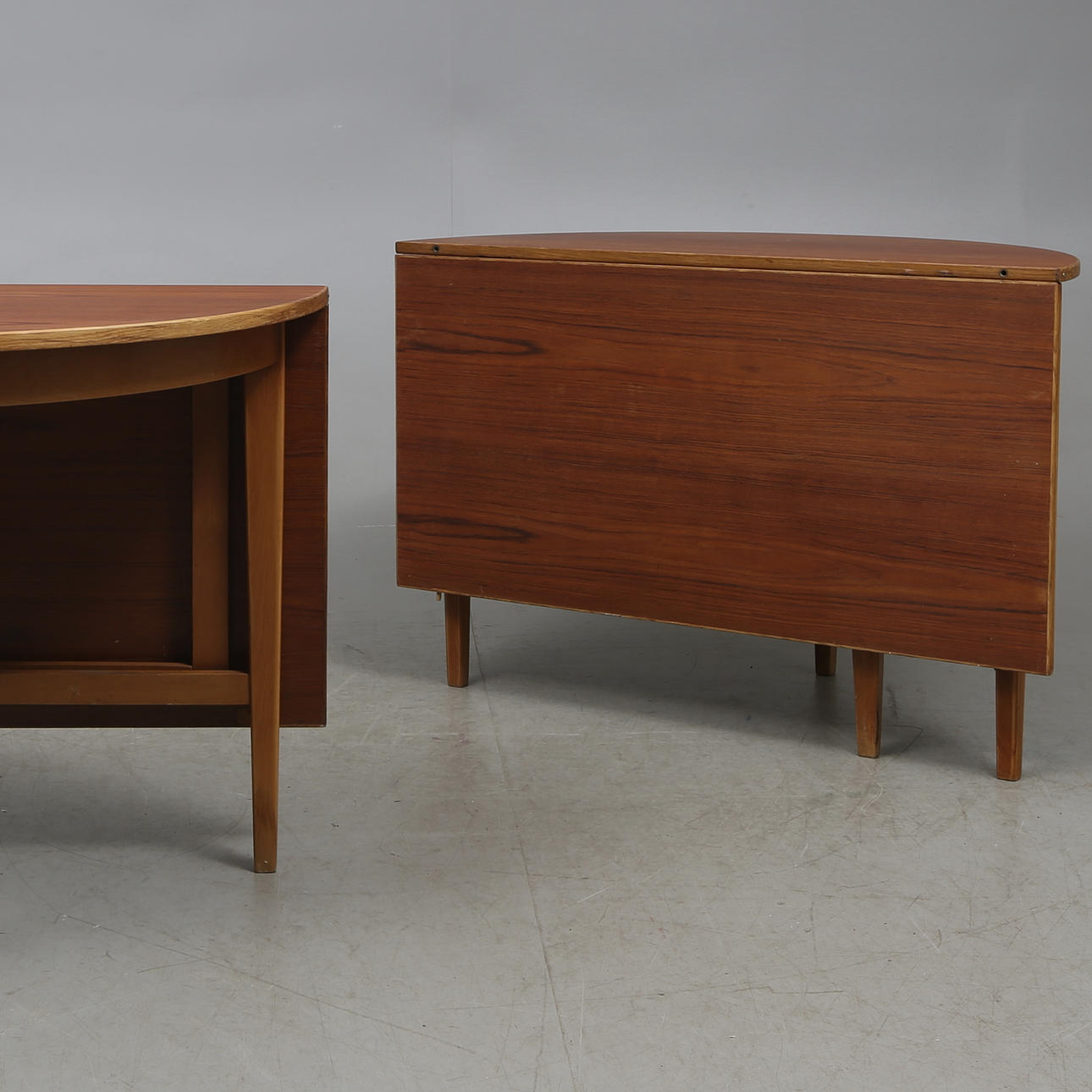 BORD, ett par, 1900-talets andra hälft.