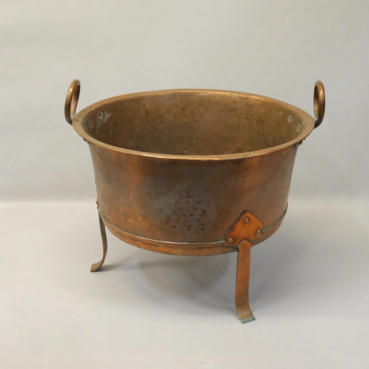 PILA DE COBRE, SIGLO XVIII/XX.