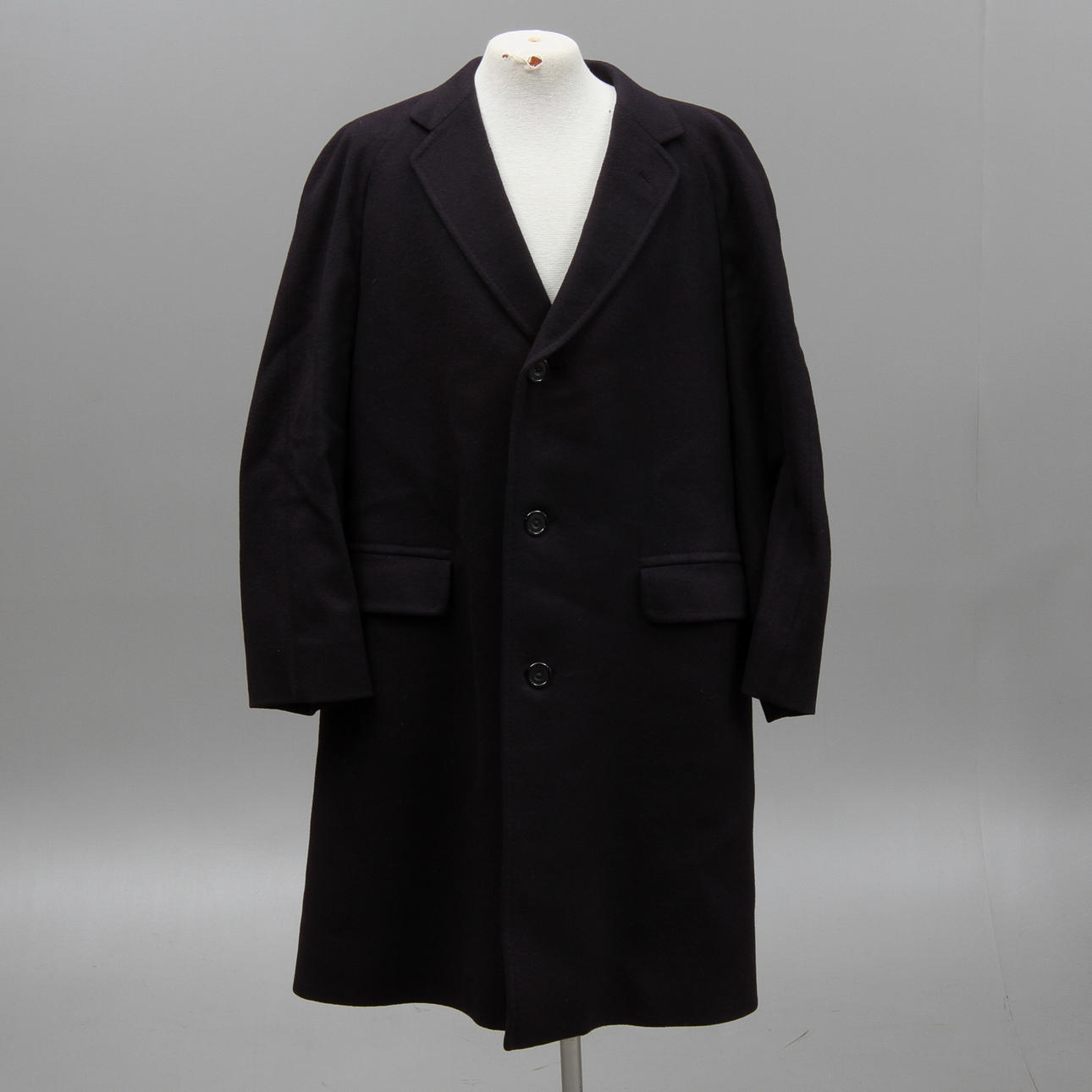 ROCK, Cashmere, blåsvart, Aquascutum England.