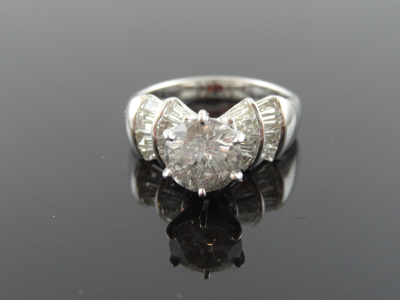 SOLITAIRE DIAMANT RING 2,75cts 14k guld.