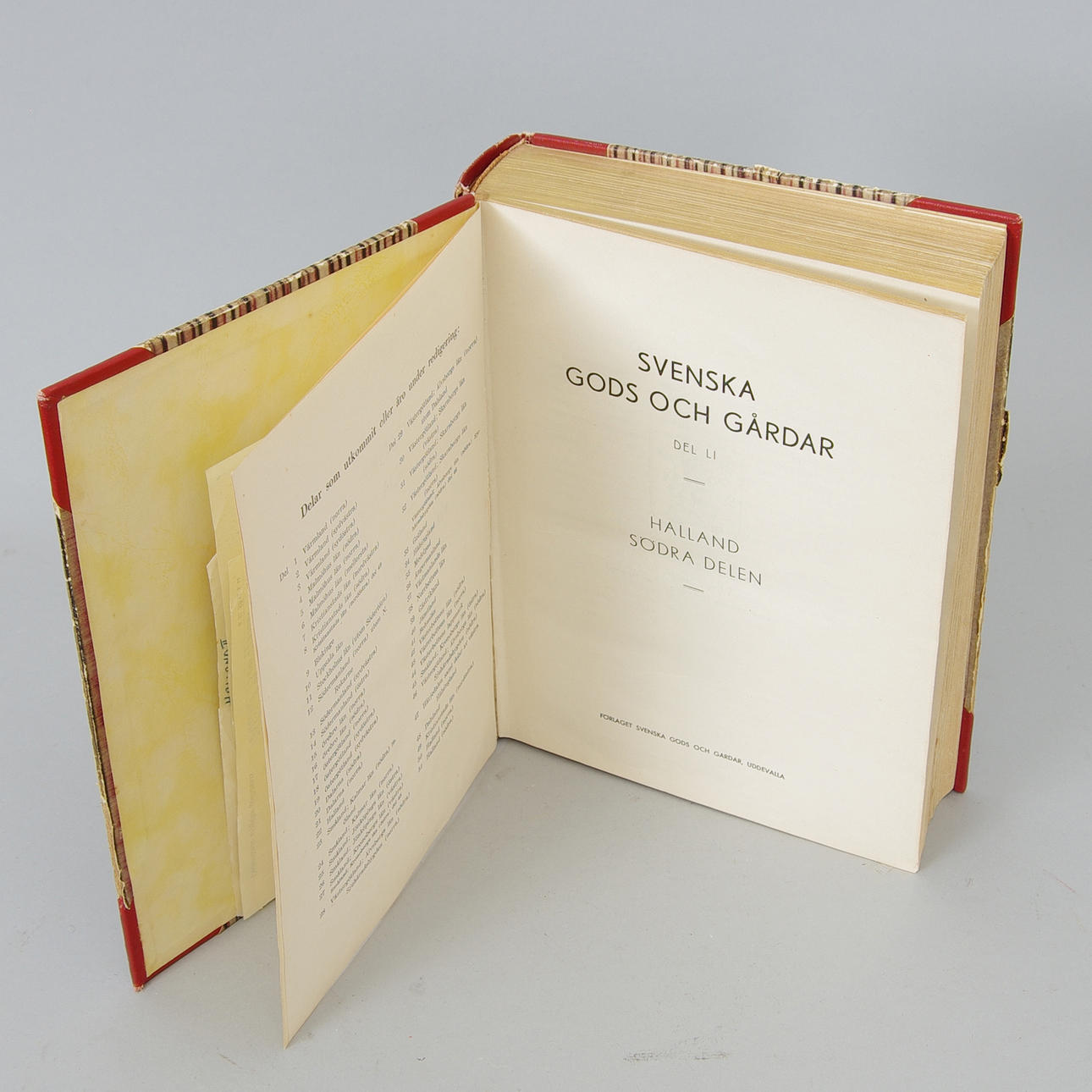 SVENSKA GODS OCH GÅRDAR.