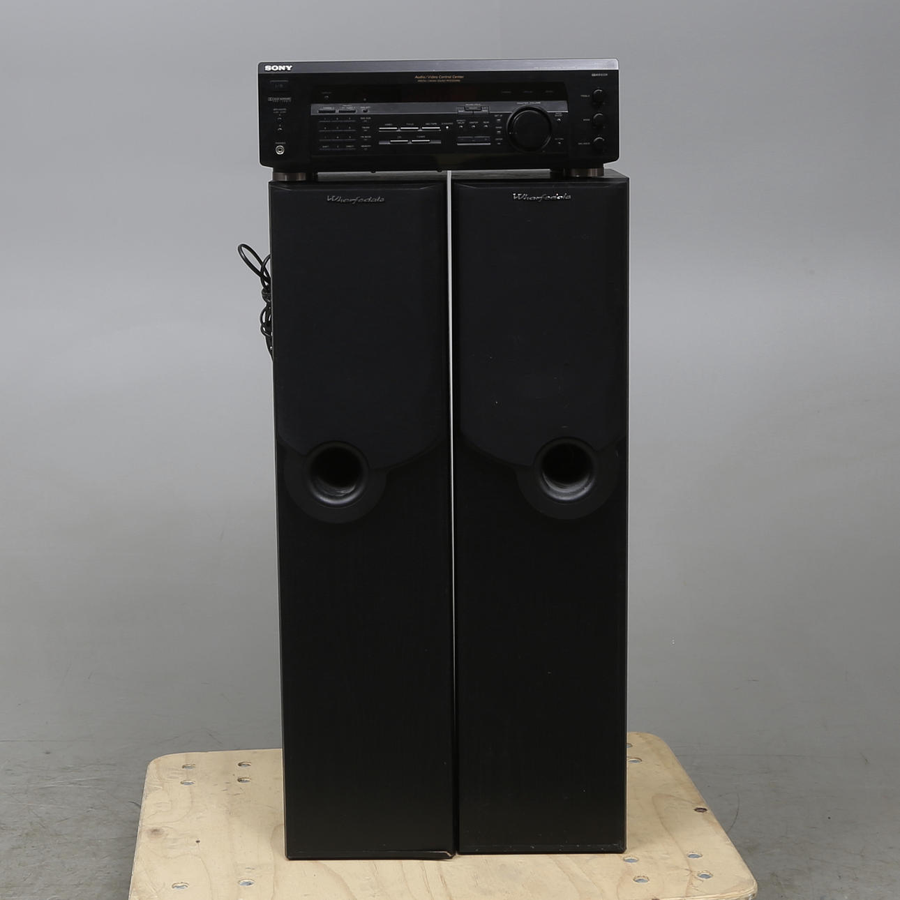 RECEIVER, Sony STR-DE335 och HÖGTALARE, ett par, Wharfedale.