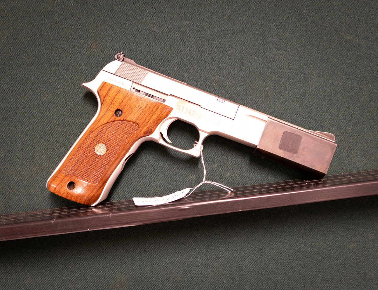 Modelo Smith&Wesson 622. Calibre 22lr. No adicional PASO 3248.