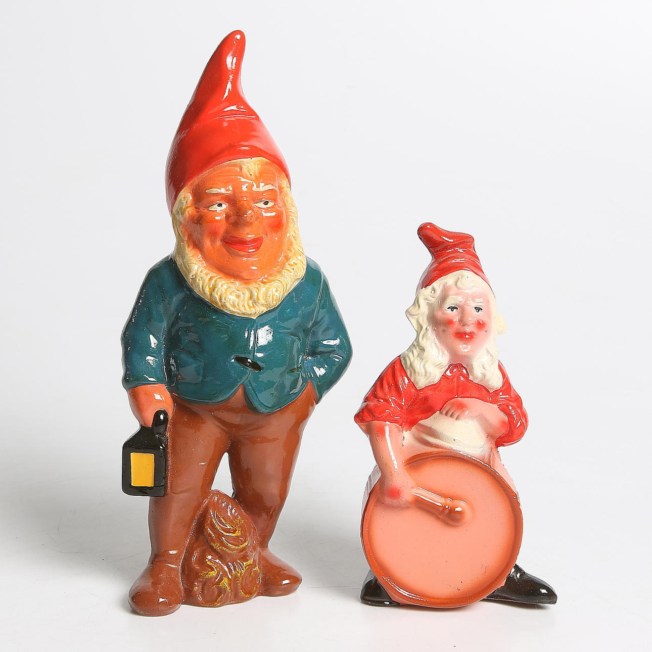 TOMTAR, 2 st, keramik, Tyskland, 1900-talets mitt.