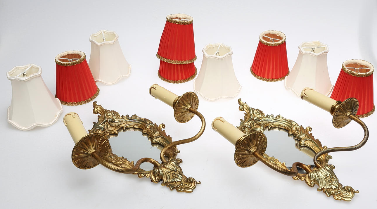 SPEGELLAMPETTER, 1 par, metall, rokokostil, 1900-talets mitt.