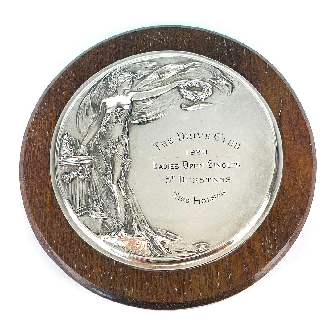 G. HALLIDAY. TROPHY PRESENTED TO DOROTHY HOLMAN.