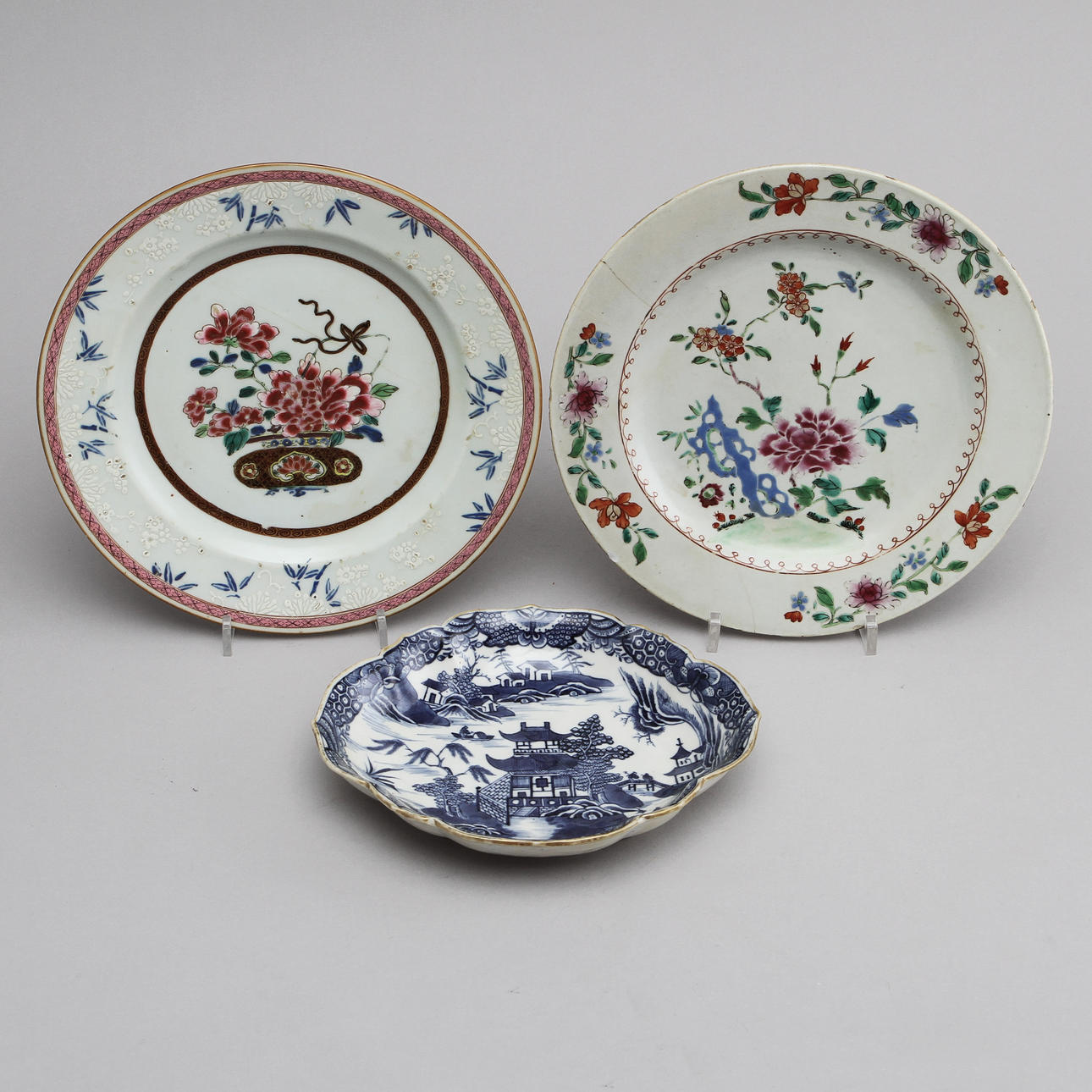 ORIENTALISK KERAMIK, 3 delar, 17/1800-tal.