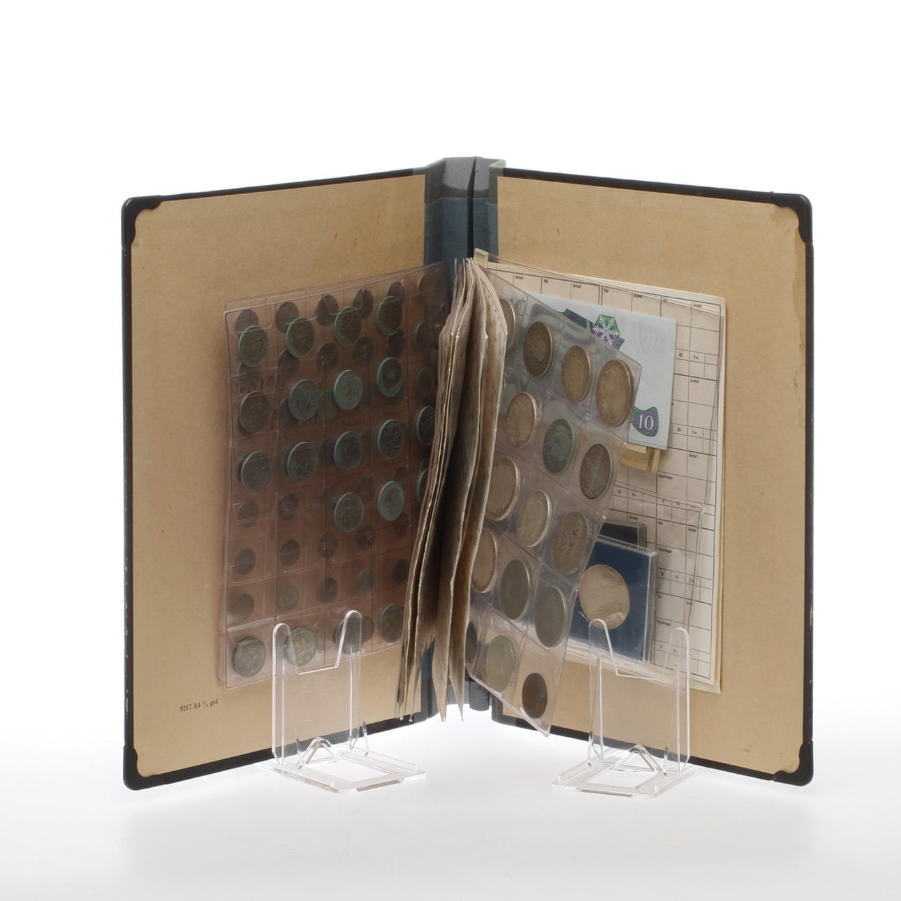 PÄRM MED MYNT, mestadels silvermynt, Sverige.