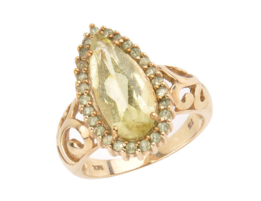 Ring med färgade stenar, G375 ca. 5,6 g. Smycken & Ädelstenar - Ringar ...