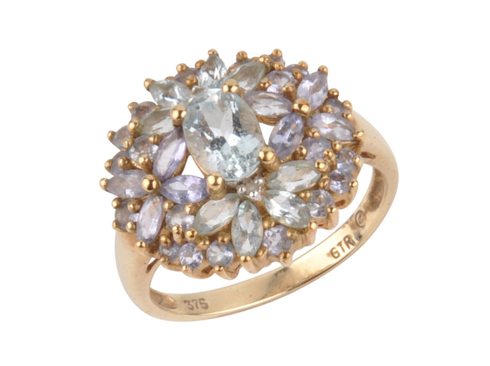 Ring med färgade stenar, G375 ca. 4,0 g.