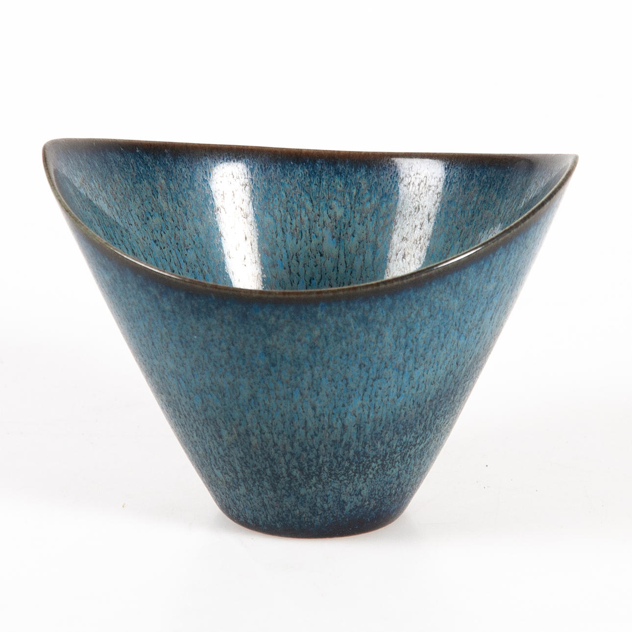 STIG LINDBERG. Skål, stentøj, Gustavsberg studio.