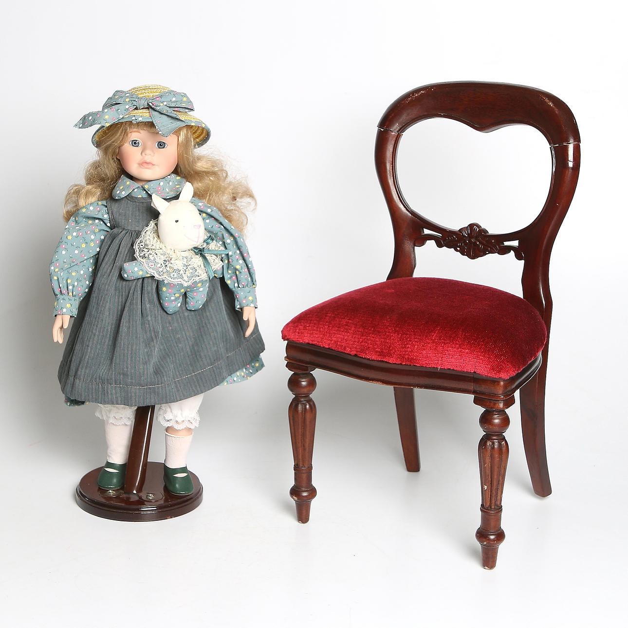 BARNSTOL, sengustaviansk stil, DOCKA Kayene AB Borås.