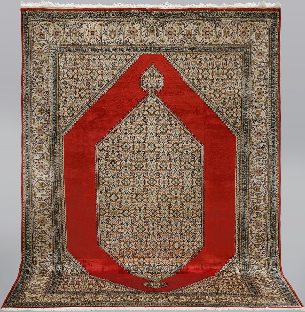 ALFOMBRA. Cachemir, 271 x 178 cm.