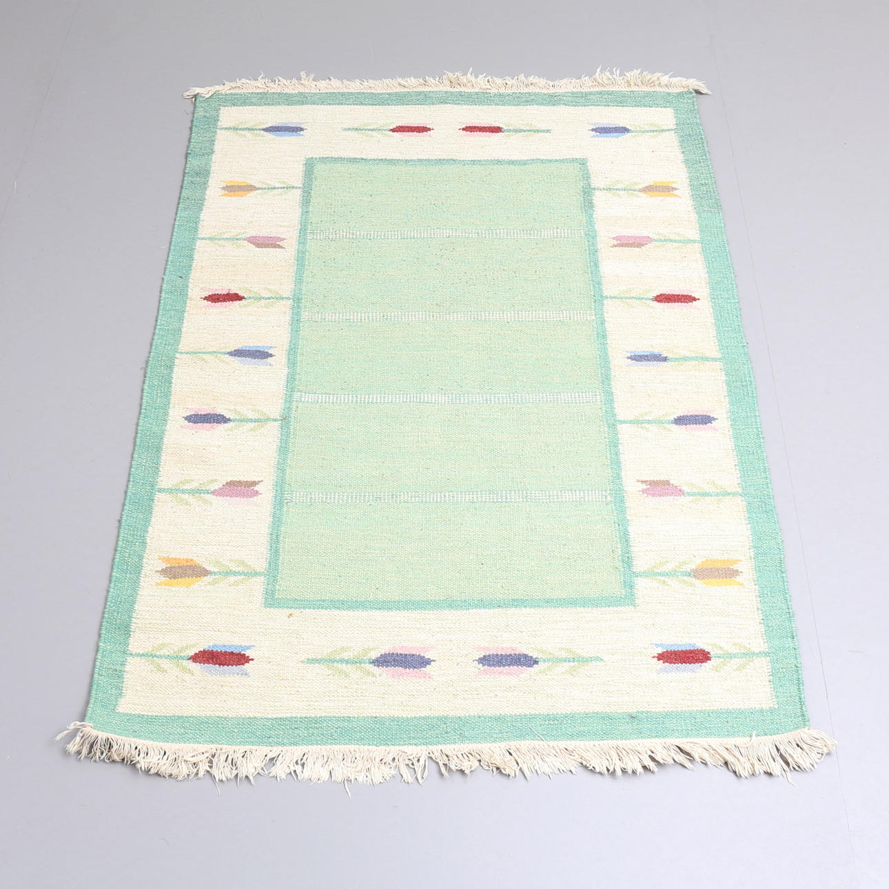 MATTA, röllakan, 192 x 144 cm.