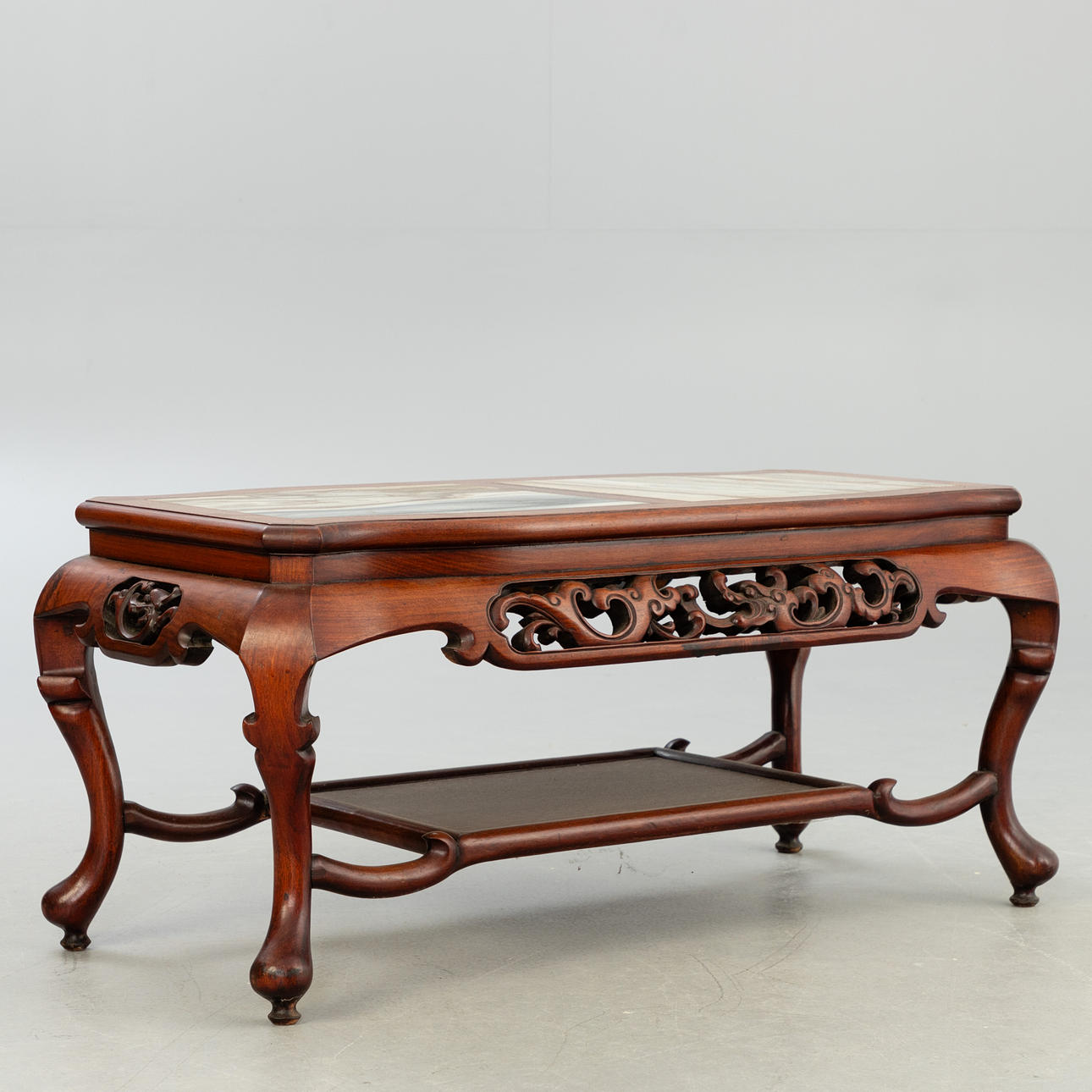 Chinesischer Couchtisch, Hong Kong, Mitte 20. Jh.