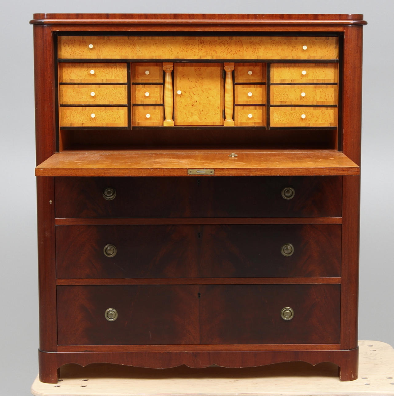 CHIFFONJÈ, 1900-talets första hälft.