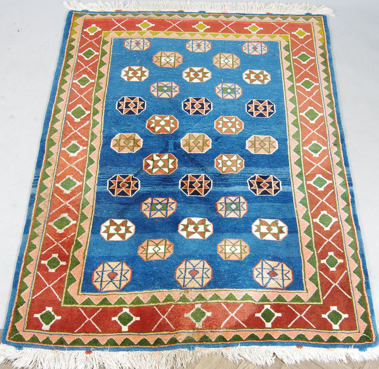 MATTA, orientalisk, 200 x 147 cm.