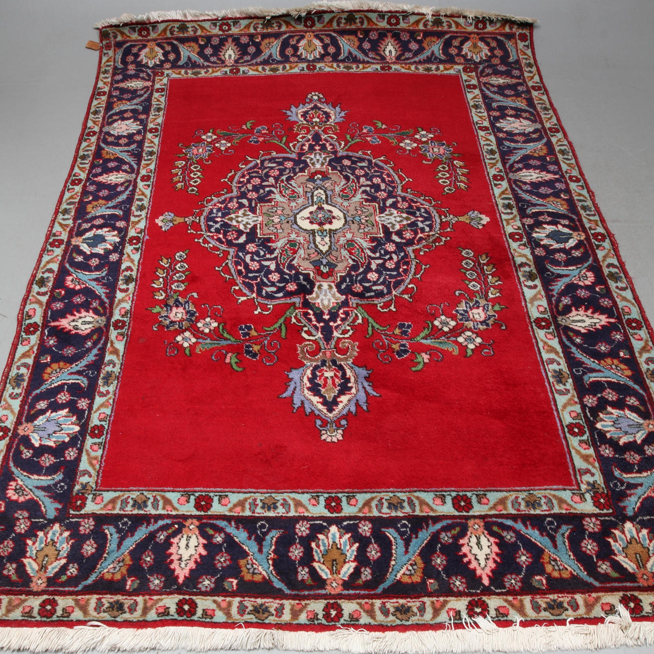 MATTA, orientalisk, ca 289 x 194.