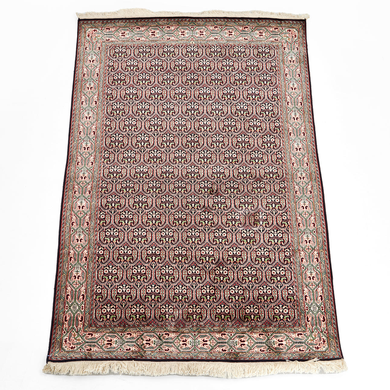 ORIENTAL CARPET, Ghom, ca 183x119 cm.