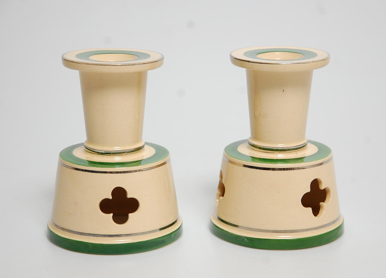 LJUSSTAKAR, 1 par, porslin " Carina " Gustavsberg, modell 1075 sannolikt Wilhelm Kåge.