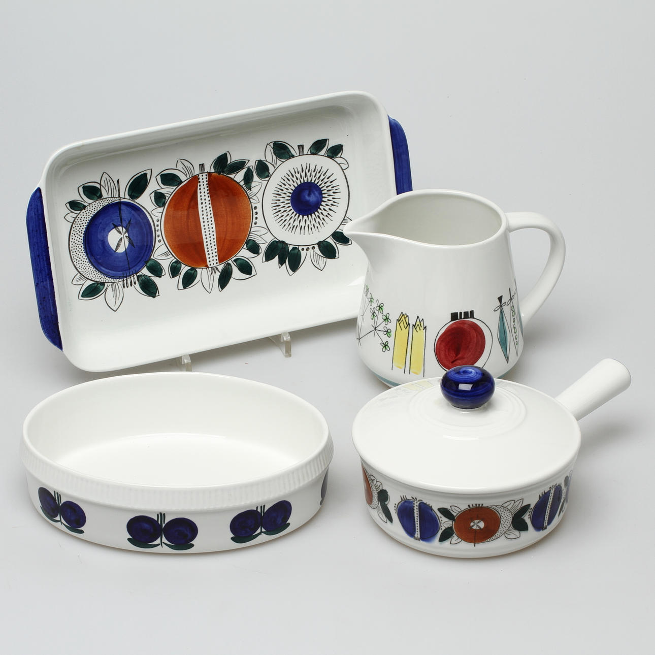 PARTI PORSLIN, 4 delar, Rörstrand, bla. "Inger" och "Picknick".