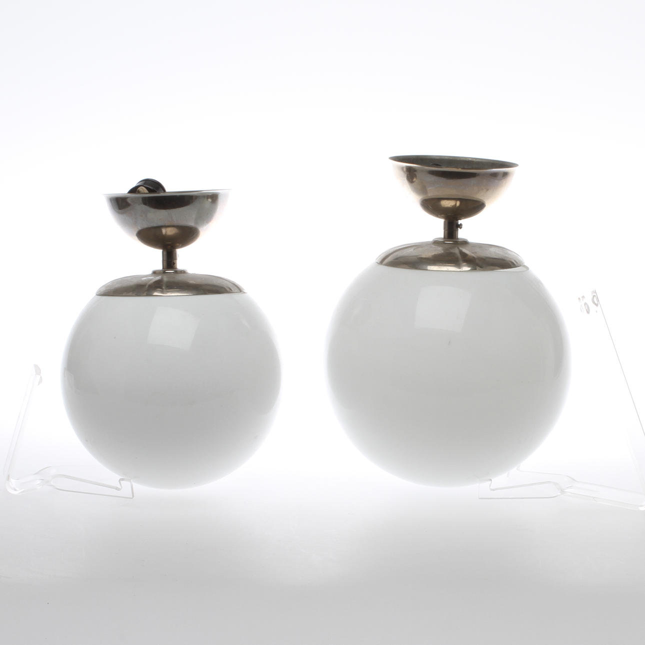 TAKLAMPOR, 2 st, funkis, 1900-talets första hälft.