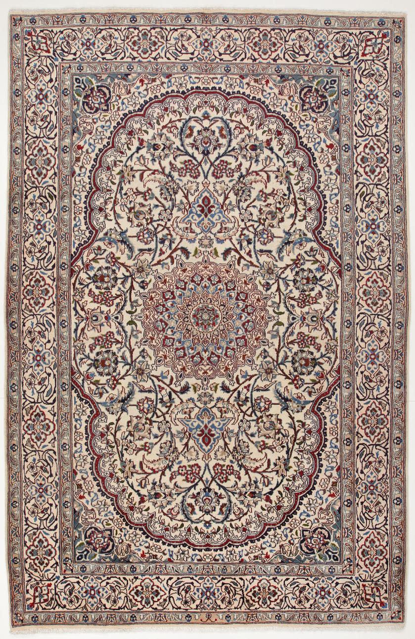 MATTA, Persisk, Nain, 300x195 cm.