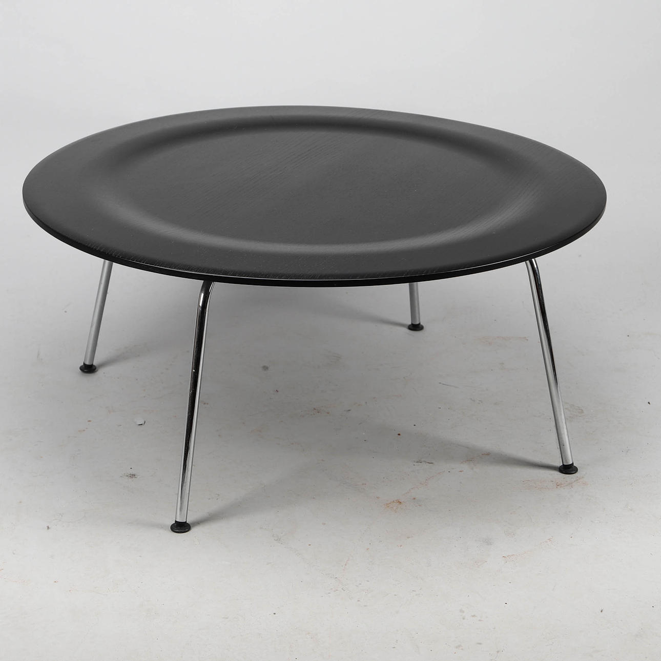 CHARLES EAMES. „CTM“ sofabord, mærket, Vitra.