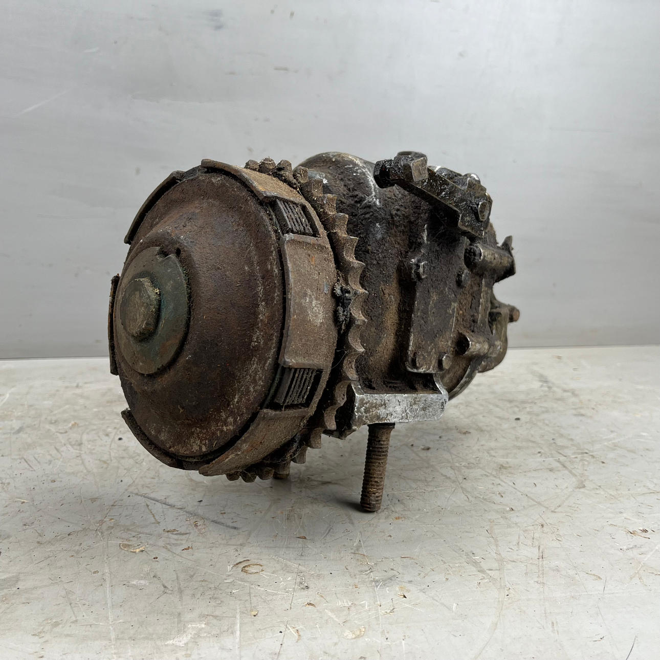 JAMES GEARKASSE, England, 1920'erne.