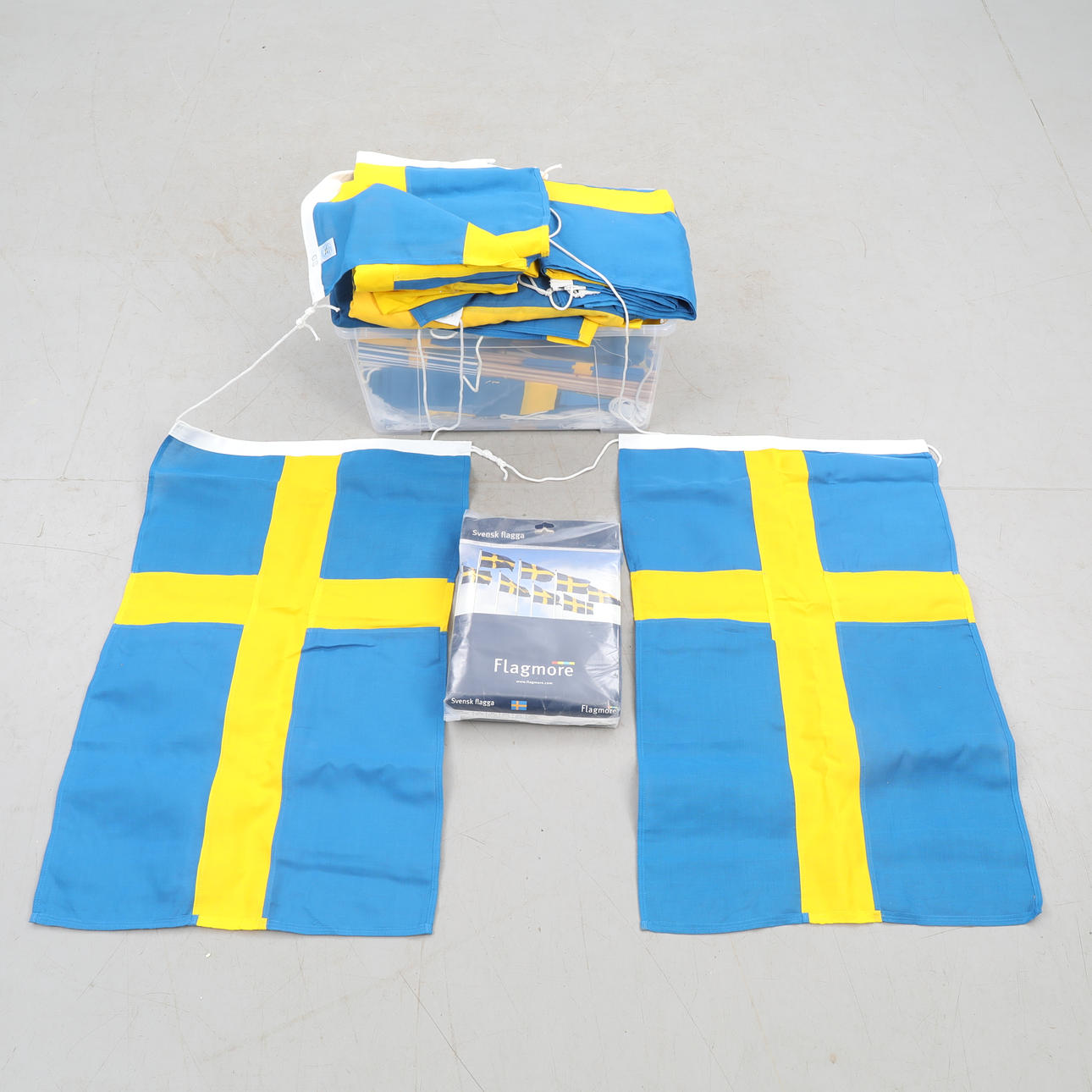 RUOTSIN LIPUT, iso juhla.