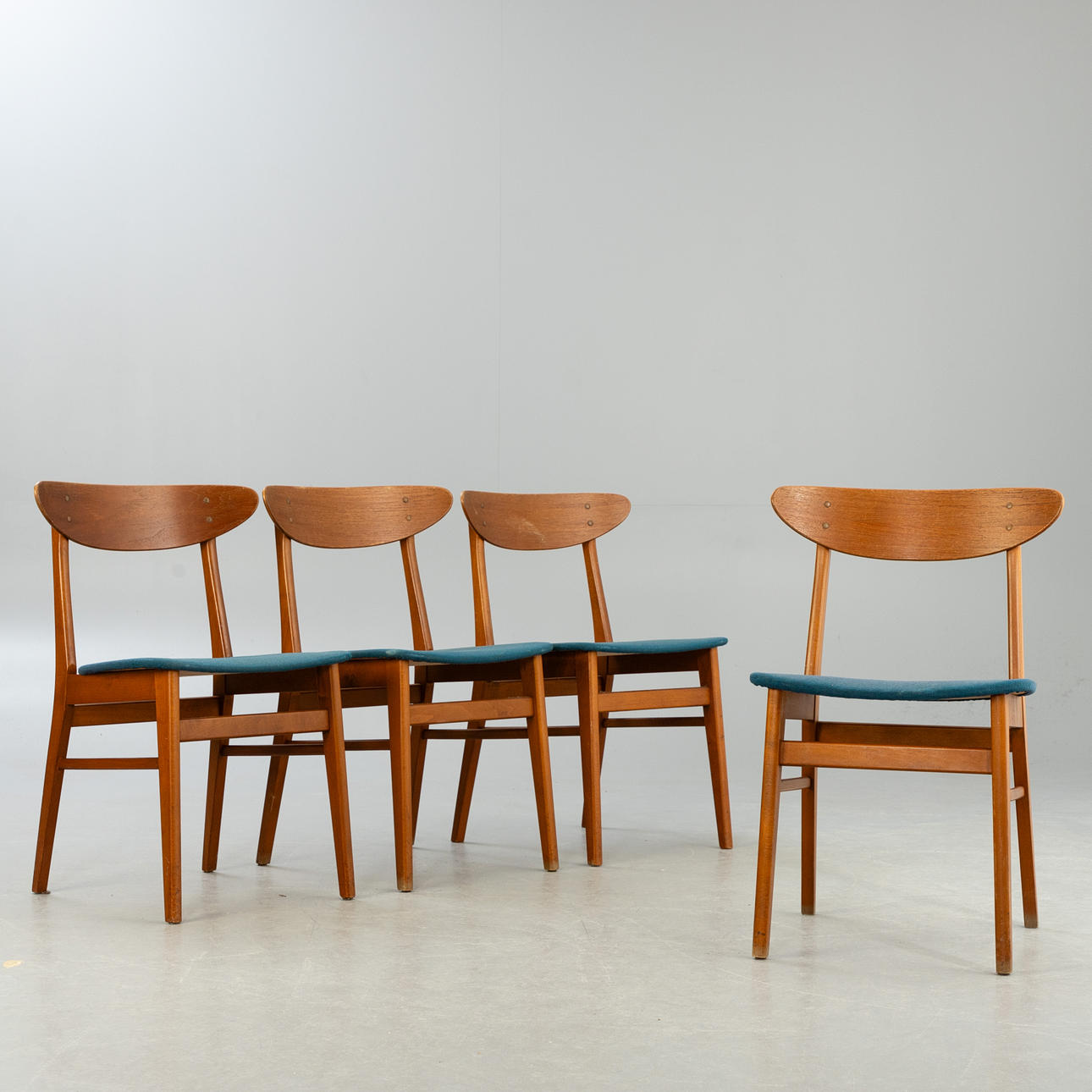 Farstrup Møbler, 4 teak stole nr. 210.