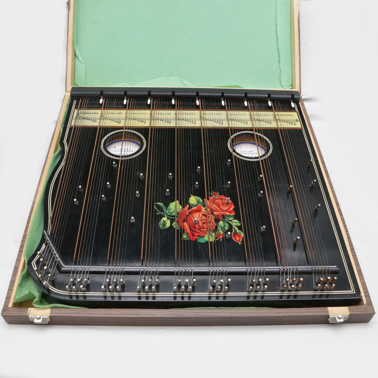CITTRA, in bag. Miscellaneous - Musical instruments - Auctionet