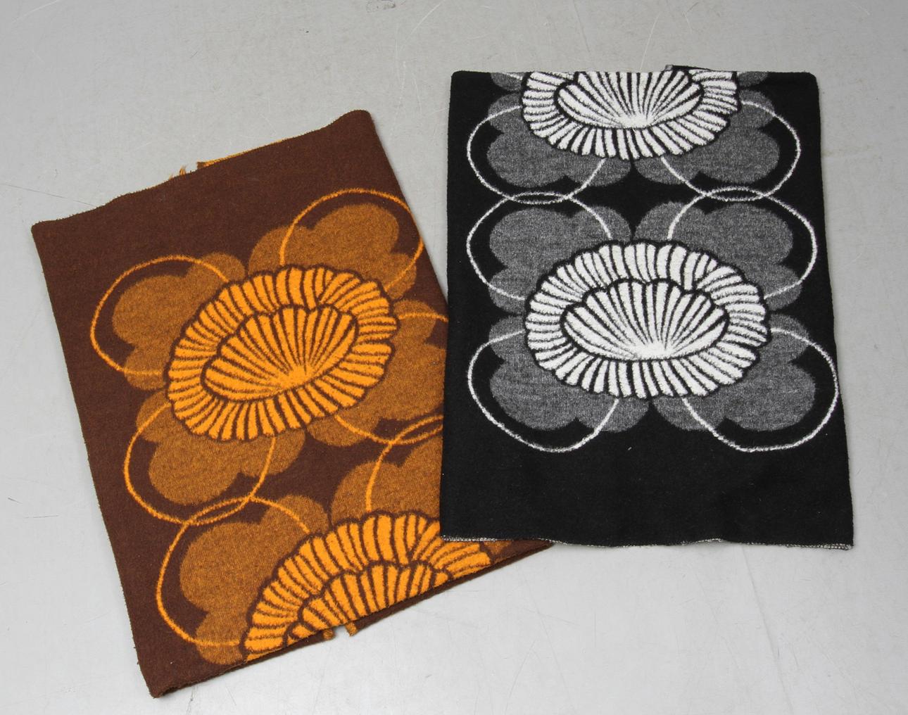 FILTAR, 2 st, Viola Gråsten för Tidstrand, 1960/70-tal.