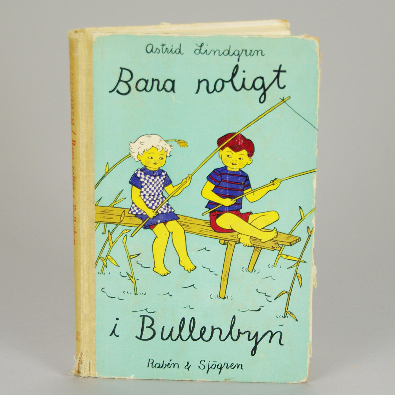 BOK, Bara roligt i Bullerbyn, signerad av Astrid Lindgren.