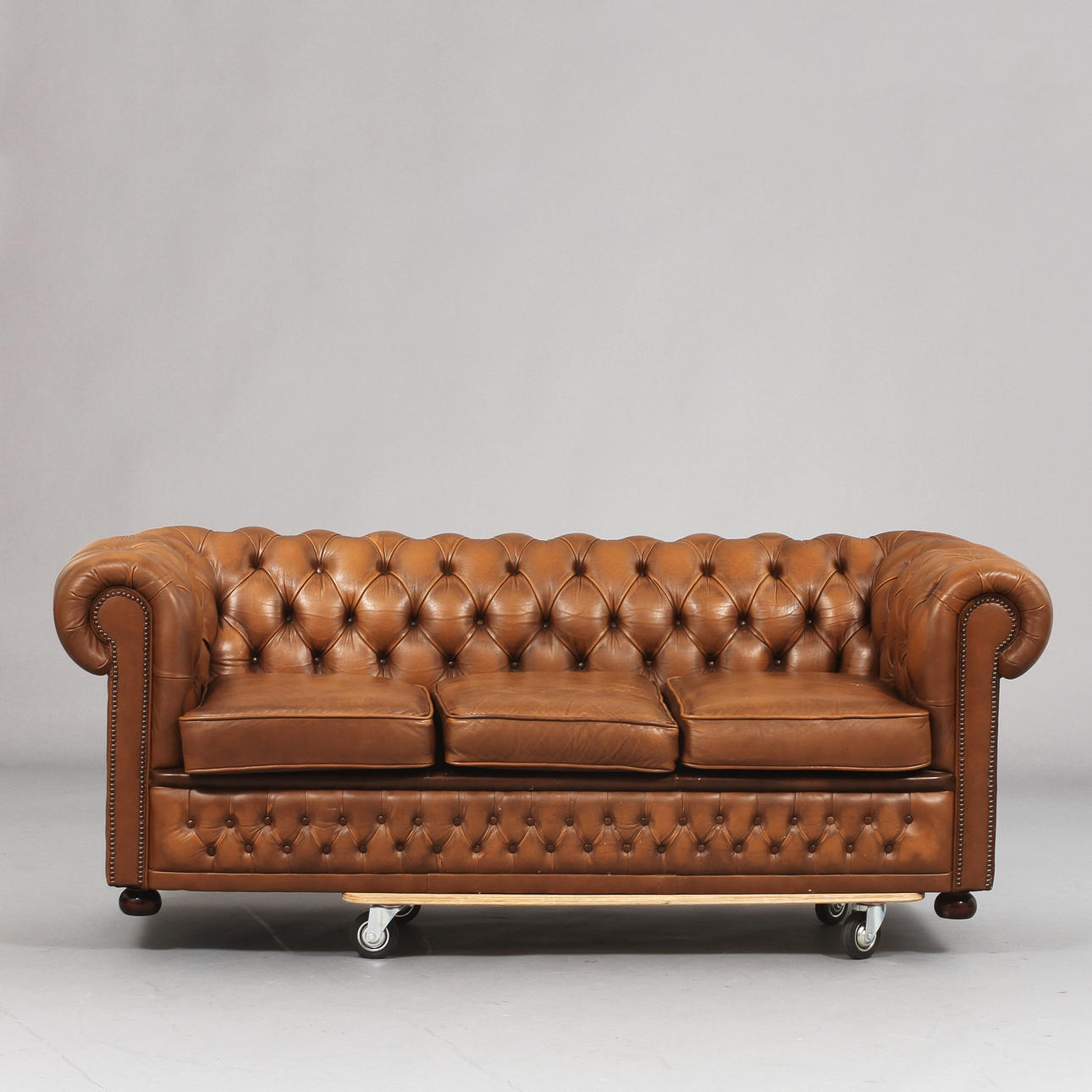 SOFFA, Chesterfieldmodell, Winchester, England, 1900-tal.