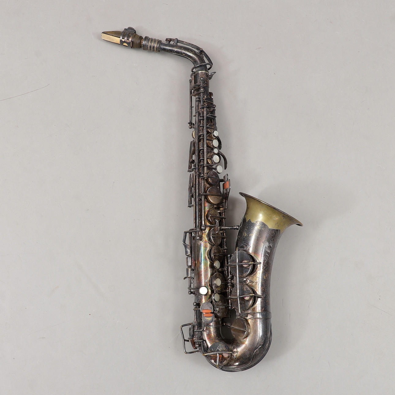 SAXOFON, Masterhand, 1900-tal. Samlarföremål - Musikinstrument - Auctionet