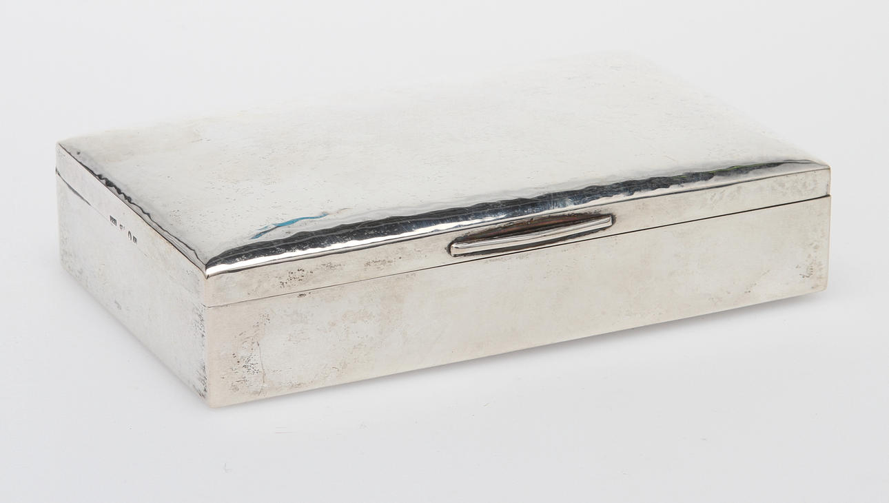 CIGARRASK, silver, C G Hallberg, 1925.