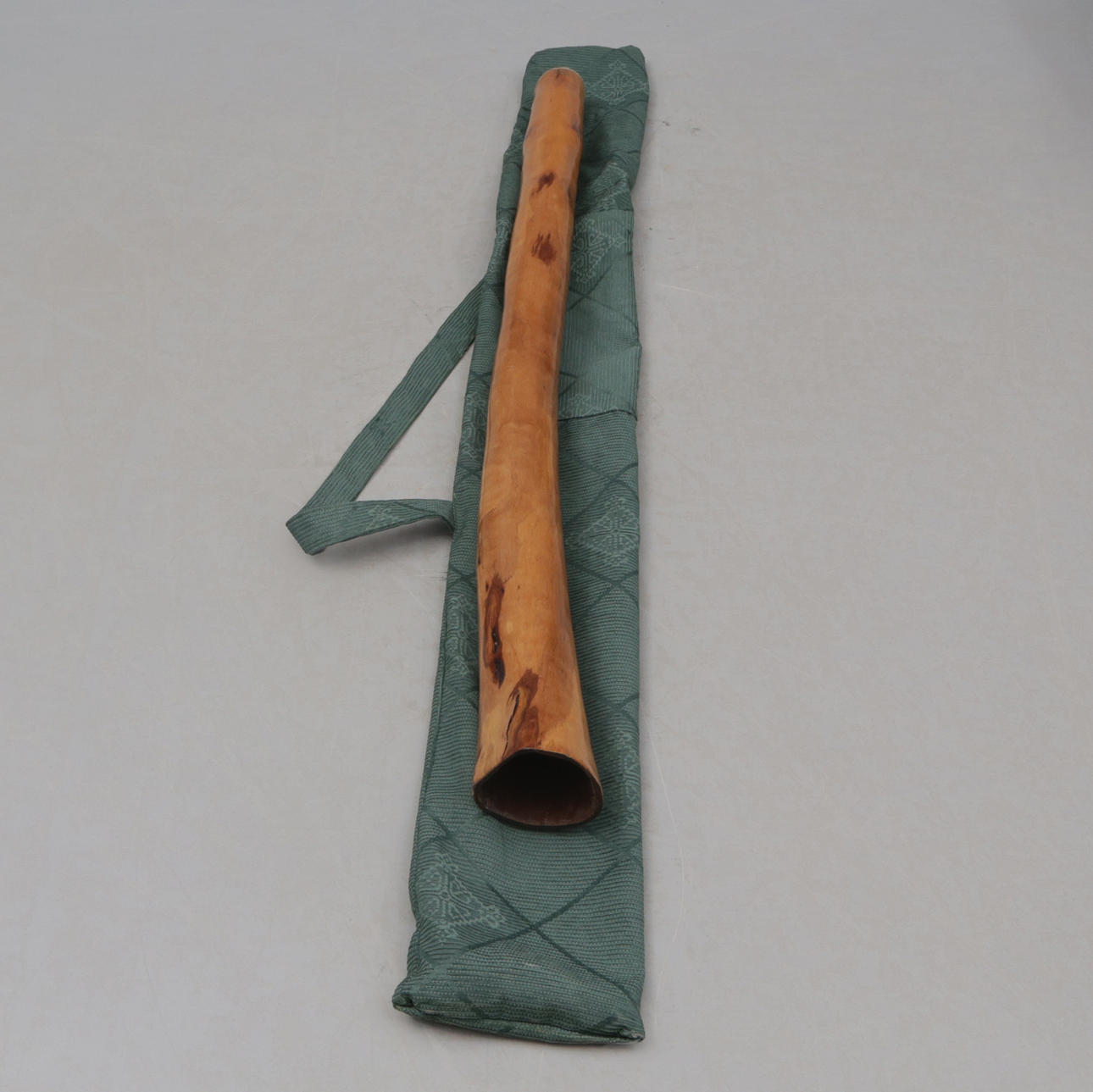 DIDGERIDOO, höchstwahrscheinlich Australien.