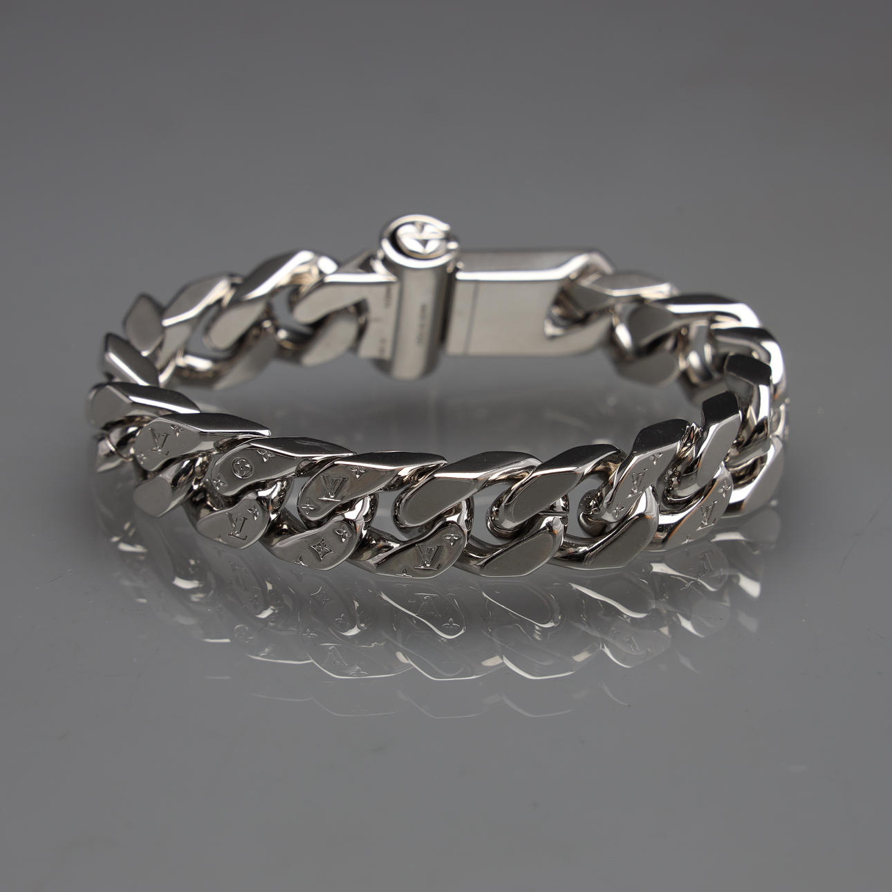 VIRGIL ABLOH. Armbånd til mænd, Louis Vuitton.