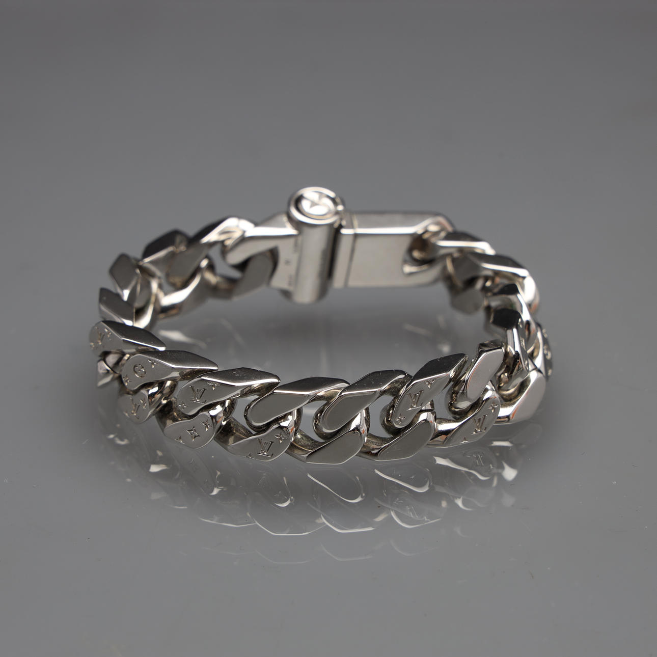 VIRGIL ABLOH. Armbånd til mænd, Louis Vuitton.