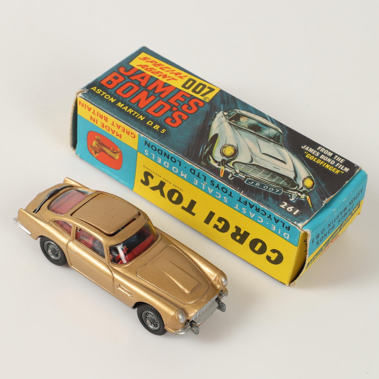MODELBIL, James Bond, Corgi Legetøj.