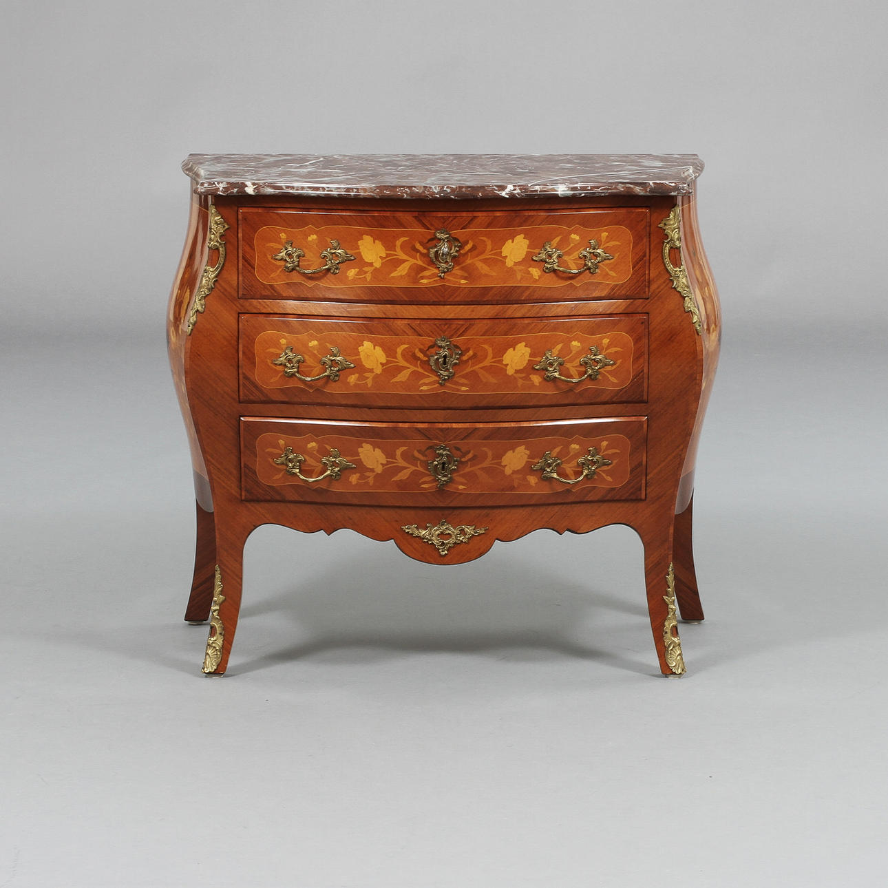 BYRÅ, rokokostil, A.B.G Lidner, 1900-tal.