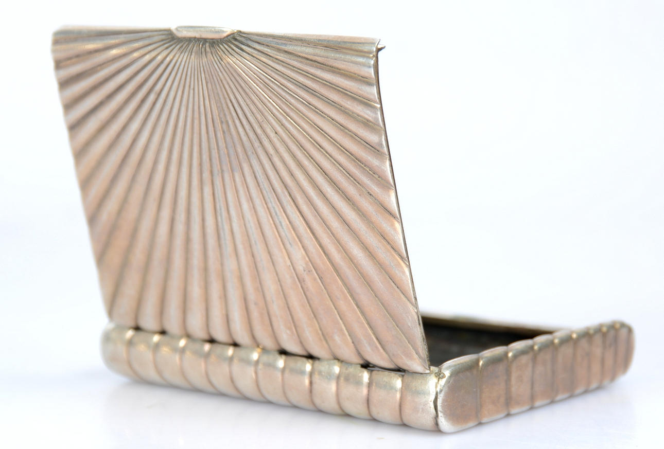 CIGARETTETUI, silver, Ryssland, 1900-talets första hälft.