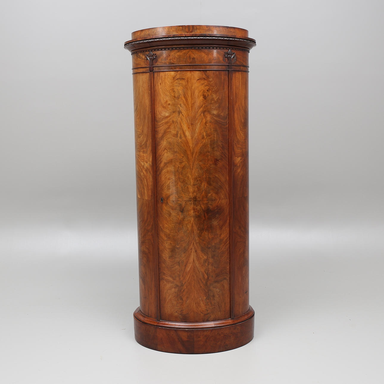 KOLONNSKÅP, troligen Danmark, Karl Johan, 1800-tal.