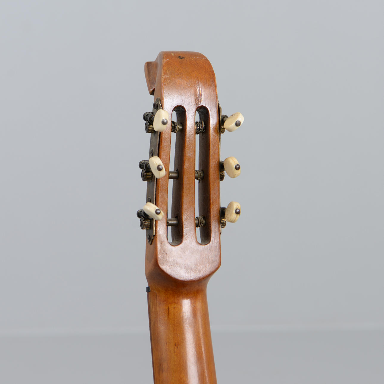 Laúd de guitarra, 6 cuerdas, siglo XX. Objetos de colección
