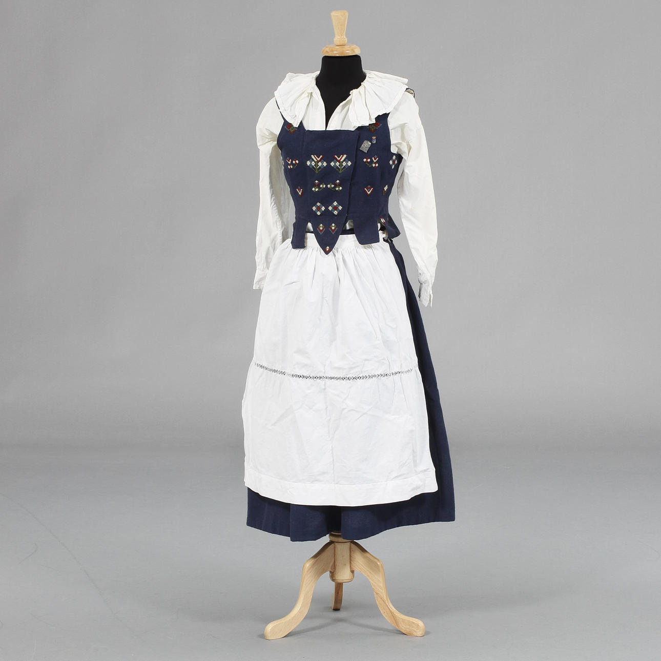 FOLKDRÄKT, Bohuslän.