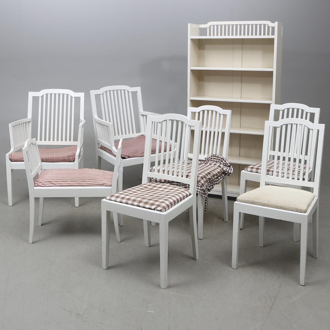 MÖBELGRUPP, 8 delar. Carl Larsson-stil, omkring 1900-talets första hälft.