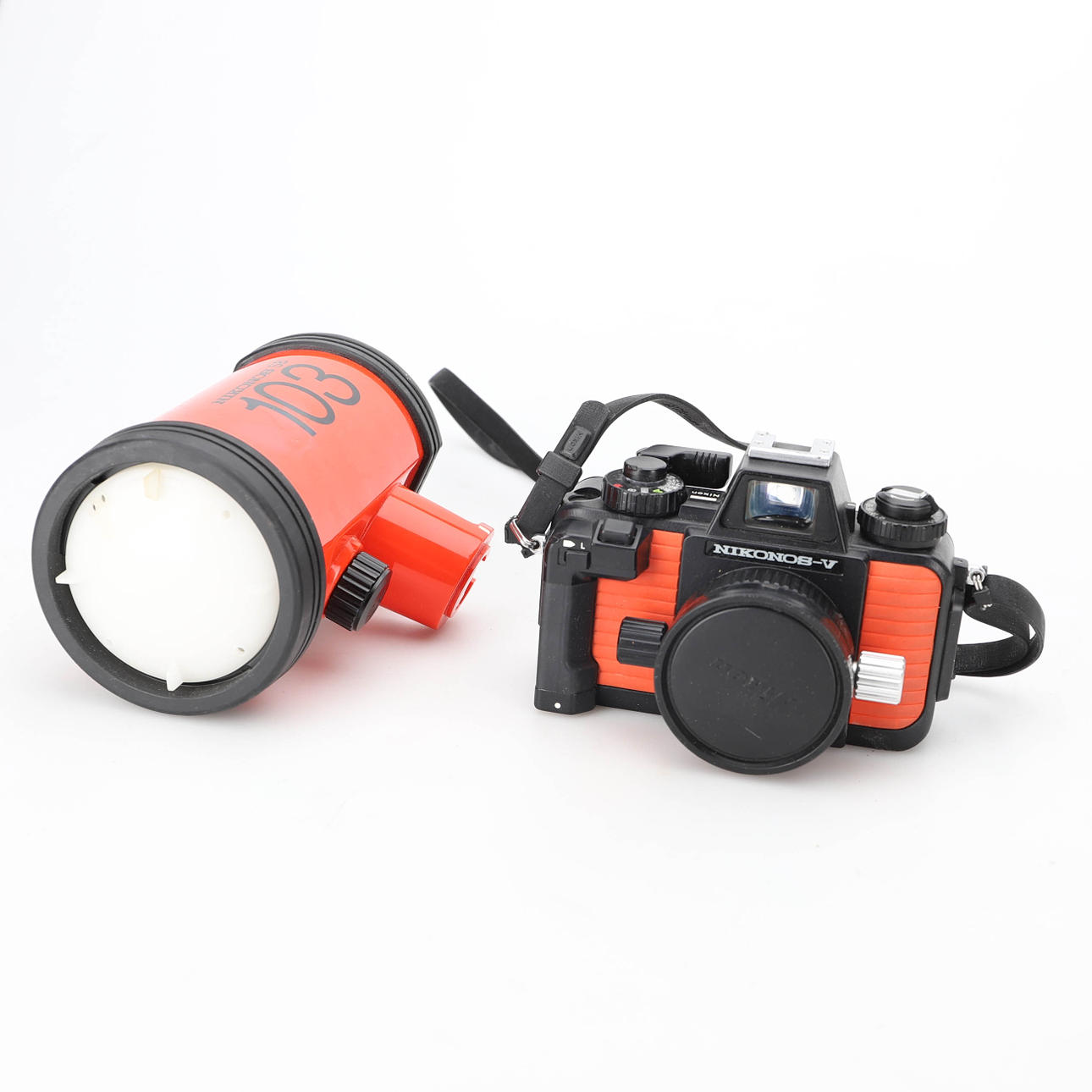 NIKONOS V UNTERWASSERKAMERA.