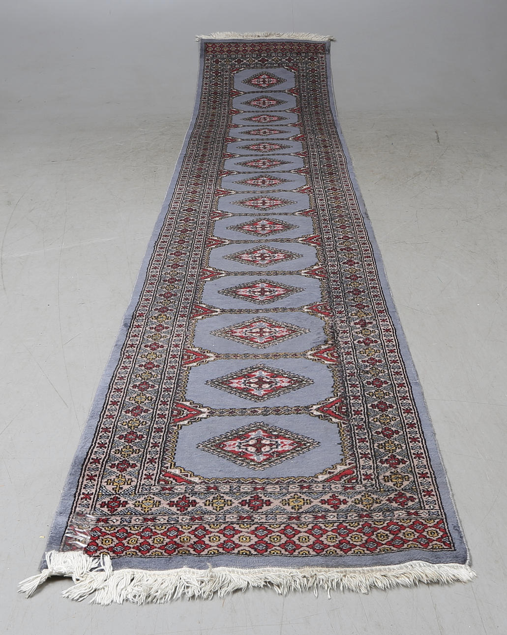 GALLERIMATTA, orientalisk, Bocchara, Pakistan, 374x80 cm.