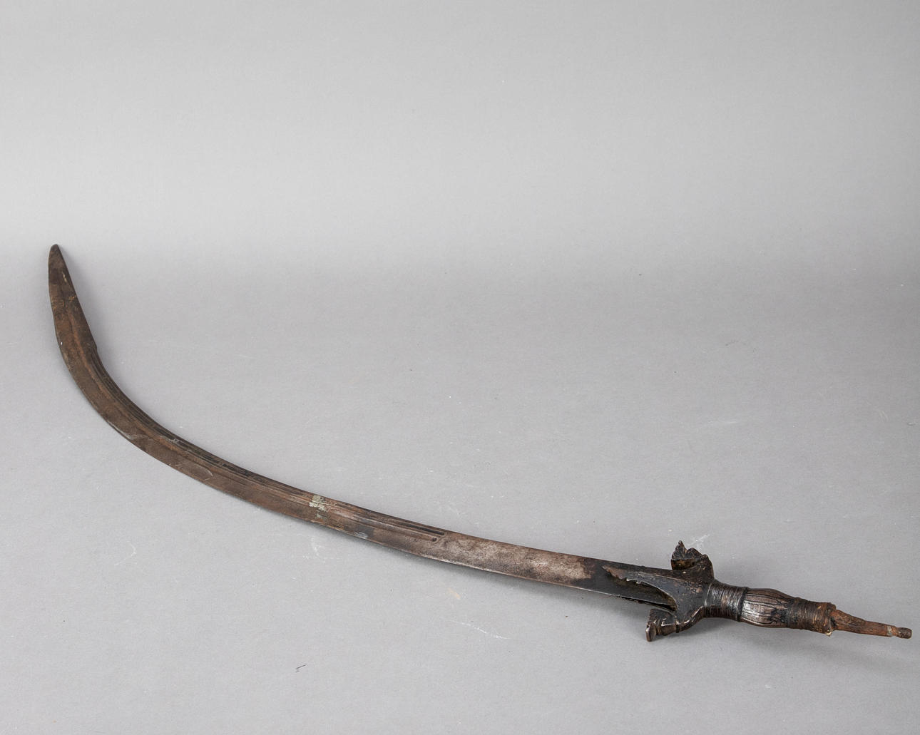 sable curvo 'Pulwar', Afganistán e India.